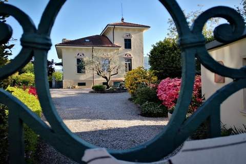 Ferienunterkunft in Luino (4 Personen)