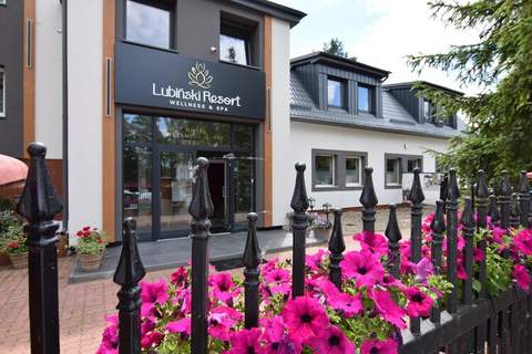 Holiday flat 2nd floor - Ferienunterkunft in Stężyca (8 Personen)