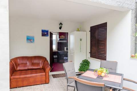 Apartment Giovani - Two Bedroom Apartment with Balcony and Sea View - Ferienunterkunft in Slano (4 Personen)