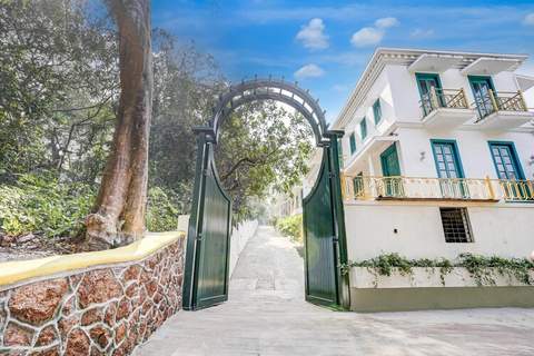 Valencia By DanCenter - 3 BHK Villa In Siolim - Ferienunterkunft in Goa (8 Personen)