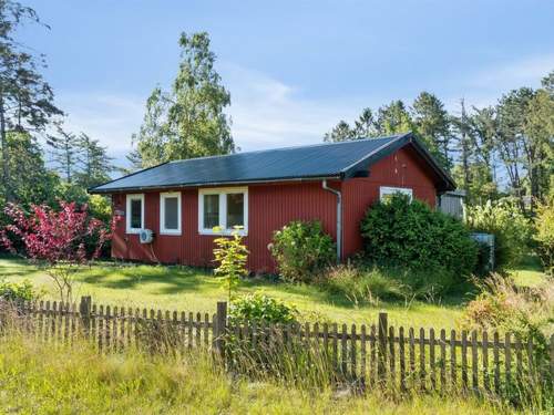 Ferienhaus Herulf - 2km from the sea