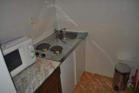 Apartments Vala - Studio Apartment with Balcony A1 - Ferienunterkunft in Vinisce (2 Personen)