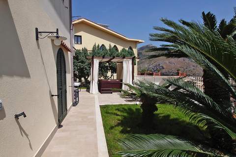 Apartments Taormina-Le Villette Agave 4 pax - Ferienunterkunft in Taormina (4 Personen)