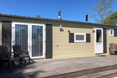 Recreatiepark Wiringherlant - Wiringher Chalet 1 - Ferienunterkunft in Hippolytushoef (4 Personen)