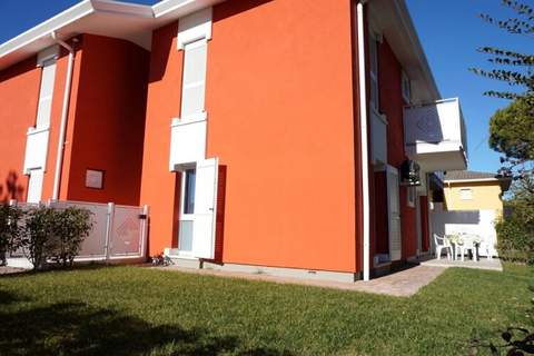 Pleiadi PT - Ferienunterkunft in Porto Santa Margherita (6 Personen)