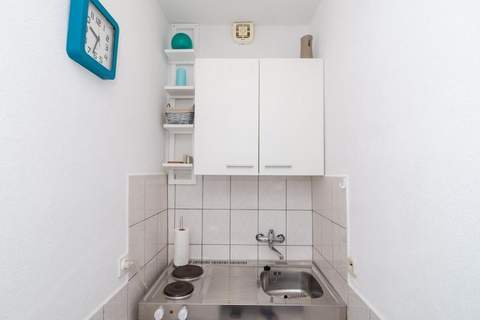 Apartments Ammos - Studio Apartment with Shared Terrace and Sea View - Ferienunterkunft in Saplunara (2 Personen)