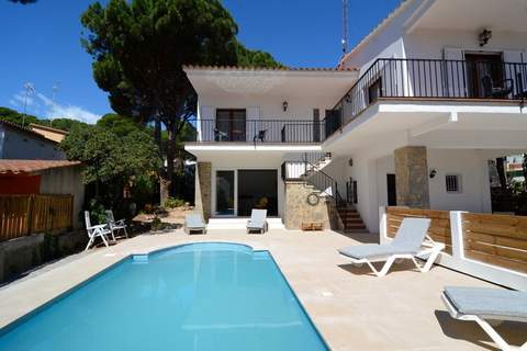 VILLA MONTGO - Ferienunterkunft in L Escala (10 Personen)