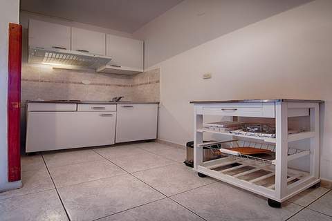 Apartments Malo Lago - One-Bedroom Apartment with Balcony and Sea View - 2nd floor (Apartment 4) - Ferienunterkunft in Lastovo (2 Personen)