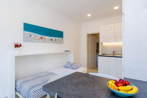 Apartments Sara (Molunat) - Superior One Bedroom Apartment with Terrace and Sea View - Ferienunterkunft in Molunat (4 Personen)