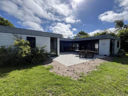 Ferienhaus Brodde - 550m from the sea