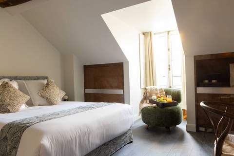 SLBP-49-BOURGOGNE-52 - Ferienunterkunft in Paris (2 Personen)