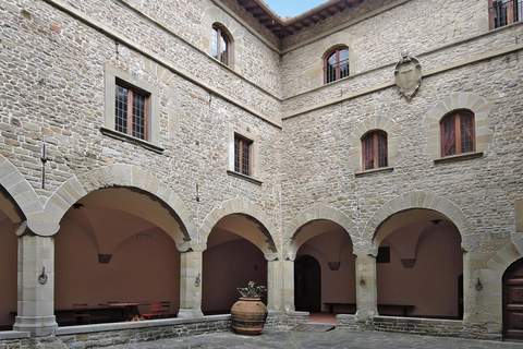 Holiday residence Villa Pitiana Donnini - Type 3-Raum-App Typ B 55 qm - Ferienunterkunft in Donnini (6 Personen)