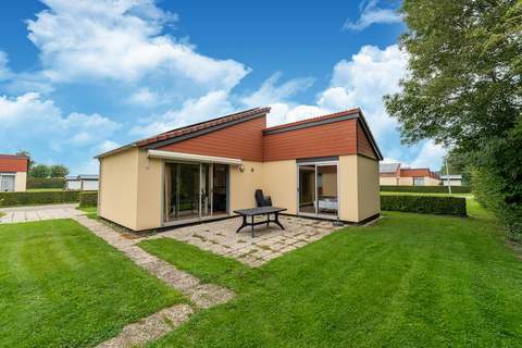 Gelijkvloerse vakantiewoning 6p huisje 17 - Ferienunterkunft in Zevenhuizen (6 Personen)