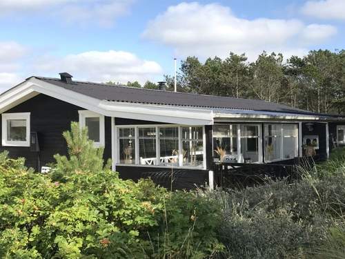 Ferienhaus Hjort - 1.2km from the sea