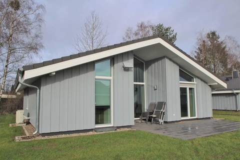 FH Seeschwalbe 325 - Ferienunterkunft in Granzow (4 Personen)