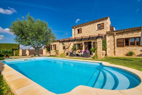 Finca Es Puput - Ferienunterkunft in Petra (5 Personen)