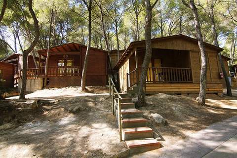 Camping Estival Torre de la Mora WOODEN BUNGALOW 5 PAX - Ferienunterkunft in Tarragona (5 Personen)
