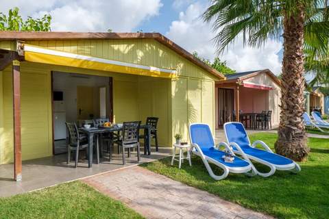 CAMPING ESTIVAL VENDRELL PLATJA BUNGALOW 4 STANDARD - Ferienunterkunft in Tarragona (4 Personen)