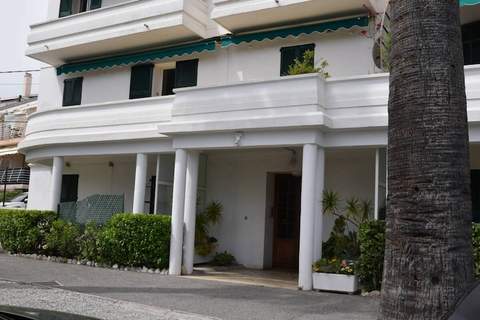 Juan-les-Pins Vue Mer Plage Piscine et Tennis - Ferienunterkunft in Antibes (4 Personen)