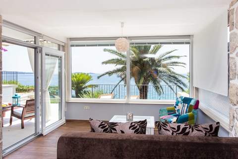 Villa Mirjana - One Bedroom Apartment with Terrace and Sea View (Palma) - Ferienunterkunft in Mlini (4 Personen)