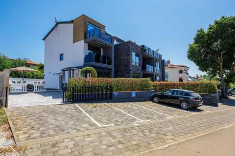 Apartment Vedran with heated pool, near Porec - Ferienunterkunft in Kukci (4 Personen)