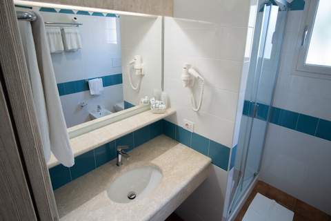 Le Residence del Golfo Orosei Bilo 4 - Ferienunterkunft in Orosei (nu) (4 Personen)