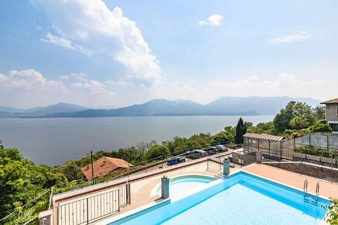Vigneto D18 - Ferienunterkunft in Oggebbio (4 Personen)