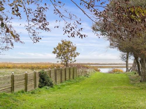 Ferienhaus Bertold - 100m from the sea