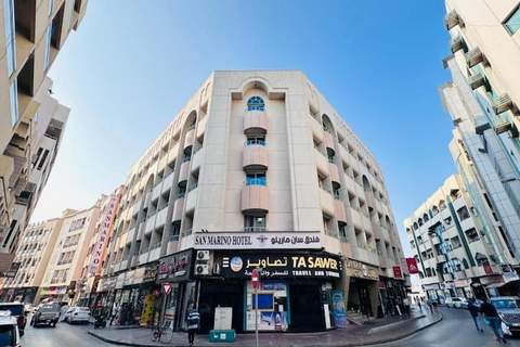 Deluxe Triple San Marino Hotel - Ferienunterkunft in Dubai (3 Personen)