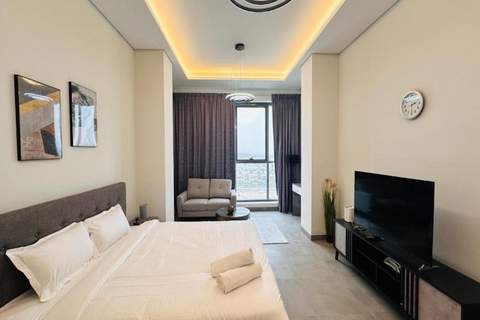 Upscale Apartment at Oval Tower Near Downtown with Balcony and Parking by Belvilla - Ferienunterkunft in Dubai (2 Personen)
