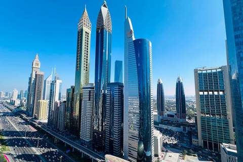 Luxury Twin by Sunday Emirates Grand Hotel - Ferienunterkunft in Dubai (2 Personen)