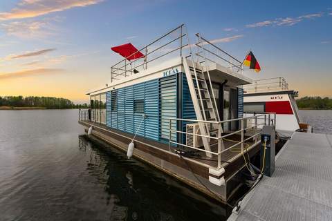 Hausboot in Zehdenick - Ferienunterkunft in Zehdenick (4 Personen)