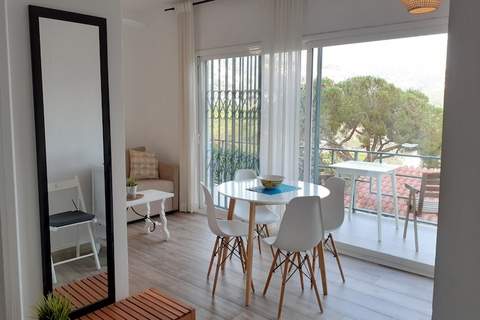 Olivia - Ferienunterkunft in Lloret de Mar (4 Personen)