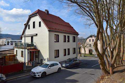 Ferienwohnung Carola - Ferienunterkunft in Zella-Mehlis (4 Personen)