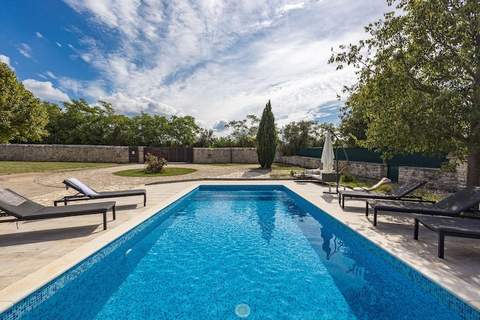 Villa San Antonio with Private Pool - Ferienunterkunft in Vodnjan (7 Personen)