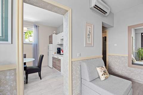 Lady M White - Balcony and Sea View - Ferienunterkunft in Rabac (4 Personen)