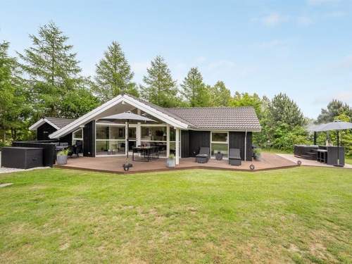 Ferienhaus Dorotej - 500m from the sea