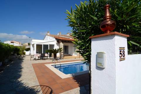 TERANYINA 58 - Ferienunterkunft in L Escala (8 Personen)