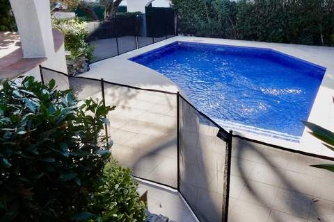Anais - Ferienunterkunft in L Escala (8 Personen)