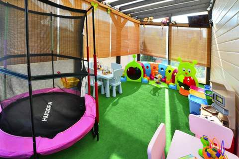 Domki wakacyjne PREMIUM PLUS dla 6 osób Sianożęty - Ferienunterkunft in Sianozety (6 Personen)