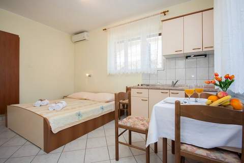 Apartments and Rooms Mikelin - Studio Jure 5 - Ferienunterkunft in Primosten (2 Personen)