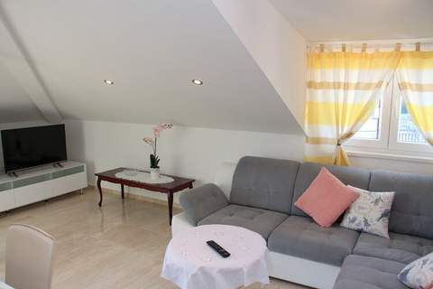 Apartments Gojevic - two bedroom apartment A1 - Ferienunterkunft in Vodice (5 Personen)