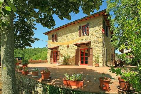 Villa Nuova - Ferienunterkunft in Poppi (16 Personen)