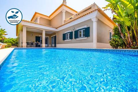 Villa Hawaii - Ferienunterkunft in Albufeira (10 Personen)