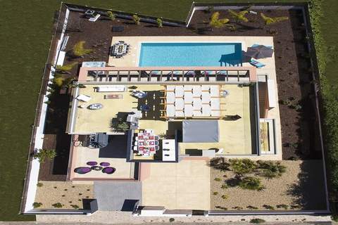 Villa Copacabana - Ferienunterkunft in Armacao De Pera (8 Personen)