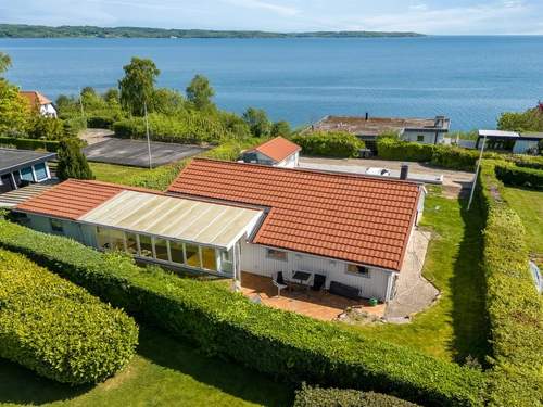Ferienhaus Tobias - 45m to the inlet