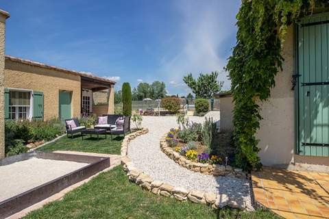 GITE KEVIN 1 - Ferienunterkunft in Gargas (4 Personen)