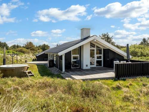 Ferienhaus Tale - 750m from the sea