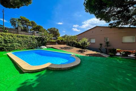 Vivalidays Gala - Tordera - Ferienunterkunft in Tordera (9 Personen)