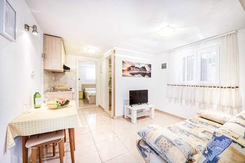 Apartments Gracin - Premium One Bedroom Apartment with Terrace (A3) - Ferienunterkunft in Povlja (3 Personen)